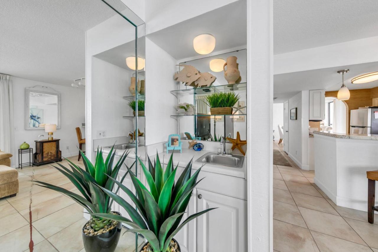 Mainsail 131 - Beachfront 2Br With Free Seasonal Beach Service Destin Exterior photo