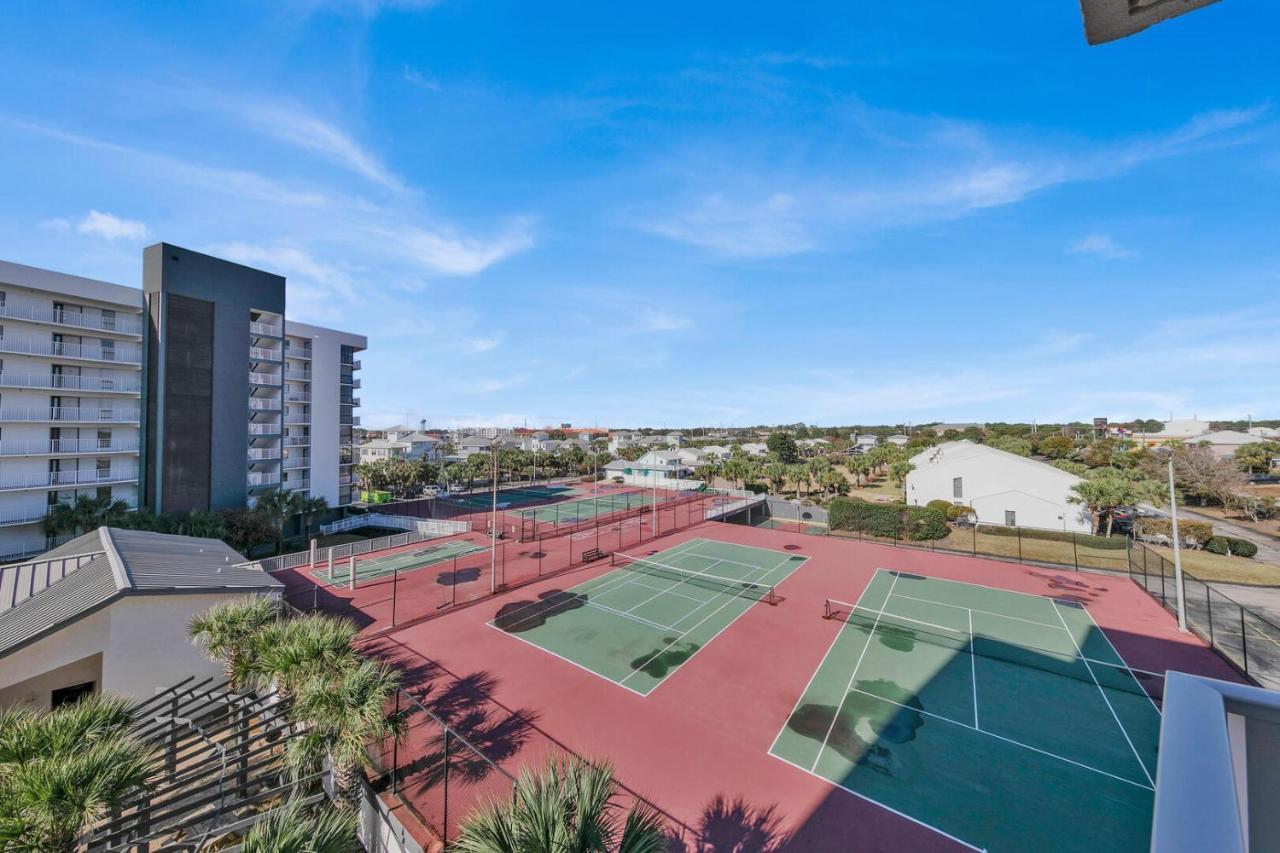 Mainsail 131 - Beachfront 2Br With Free Seasonal Beach Service Destin Exterior photo
