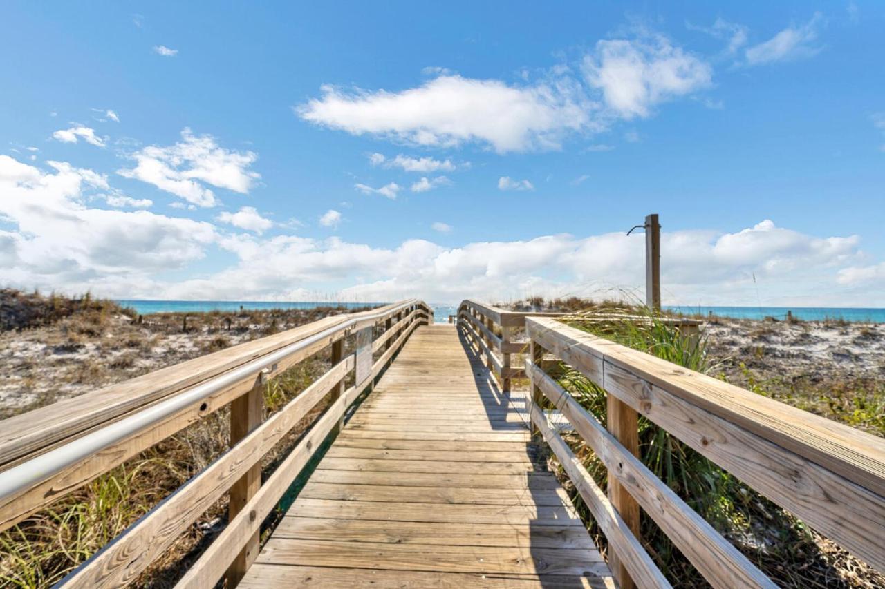 Mainsail 131 - Beachfront 2Br With Free Seasonal Beach Service Destin Exterior photo