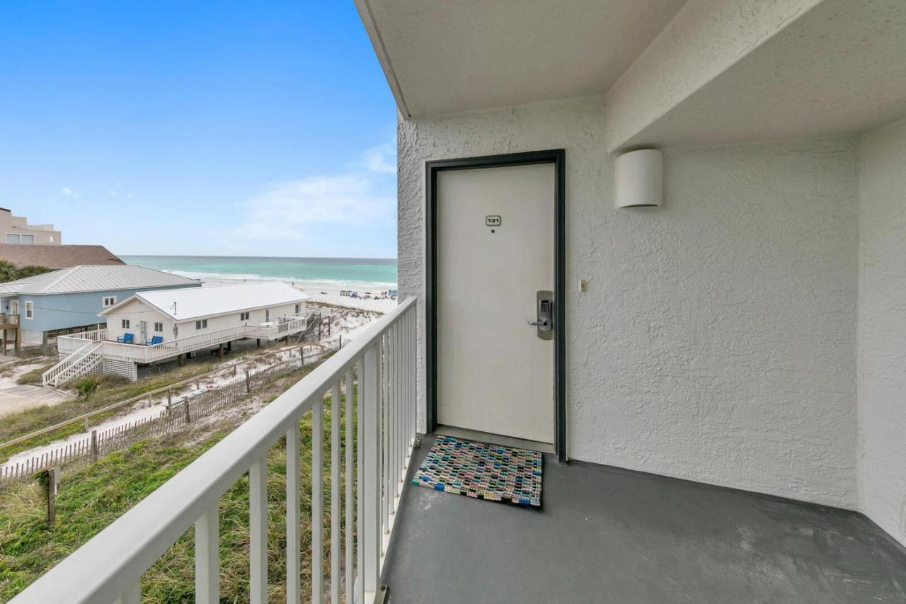 Mainsail 131 - Beachfront 2Br With Free Seasonal Beach Service Villa Destin Exterior photo