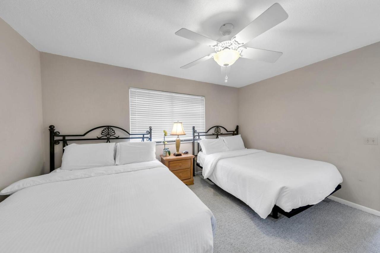 Mainsail 131 - Beachfront 2Br With Free Seasonal Beach Service Destin Exterior photo